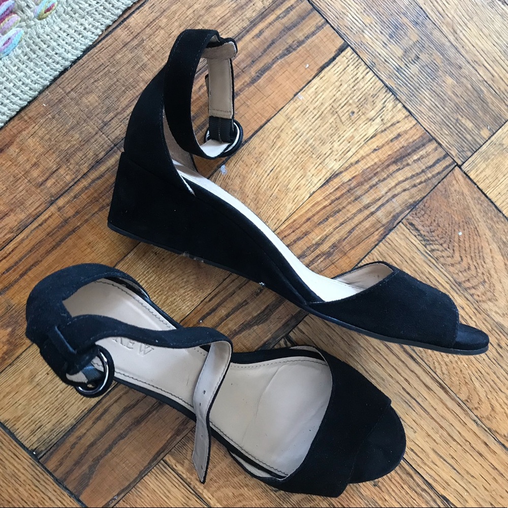 Laila J. Crew suede sandals